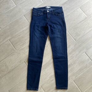 Flying Monkey Straight Legged Jeans with stretch. Size 28. Like new!!